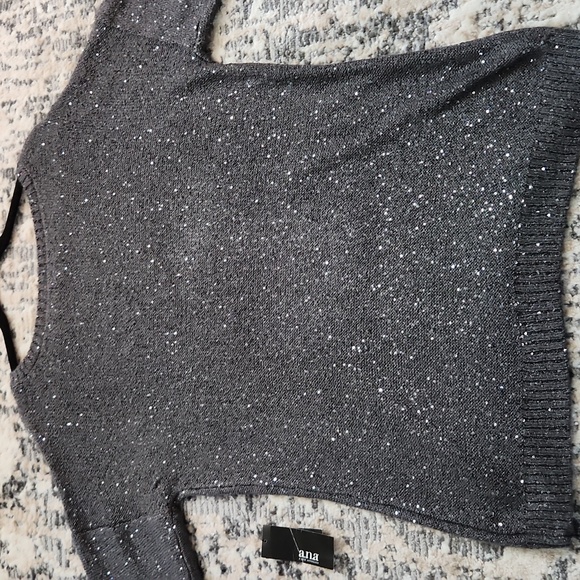 a.n.a. Castlerock Pewter Sequins Sweater - Picture 16 of 17